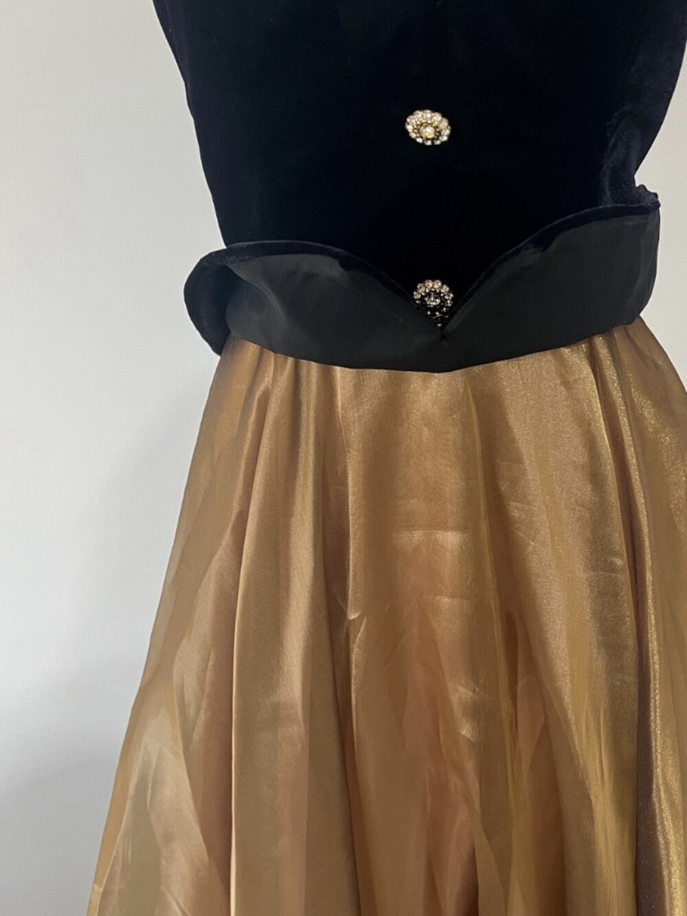 Vtg Gown Sz 6 Velvet Halter Formal Party Cocktail Prom Gold/Black Dave & Johnny - Picture 5 of 16